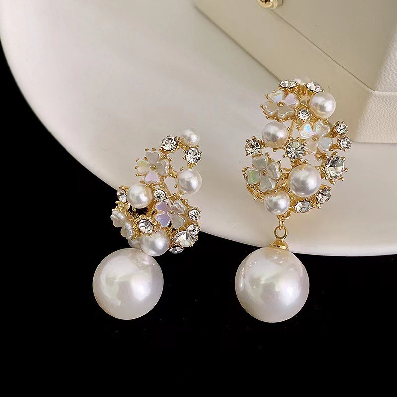 Rhinestones Flowers Pearls Earrings Fashion Elegant French-style Stud Earring For Women